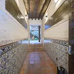 El Patio De *