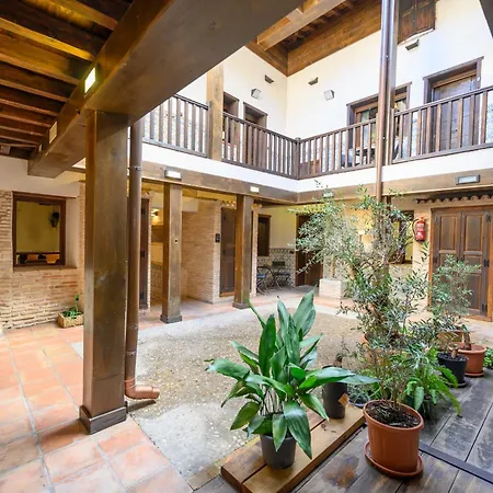 El Patio De Apartamento Toledo