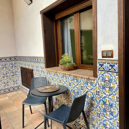 El Patio De Apartment