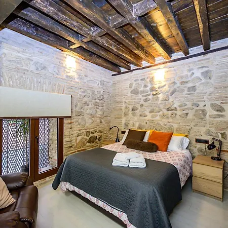 Apartment El Patio De Toledo