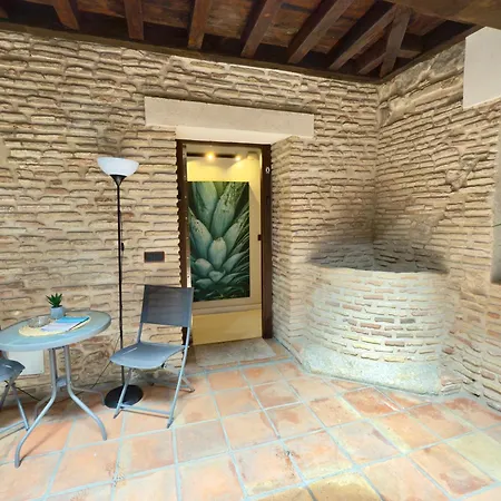 Apartment El Patio De Toledo